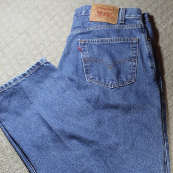 Vintage Y2K Levi's 505 Size 34x34 Medium Wash Blue Jeans - Picture 1 of 6